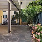 Casa Mia *